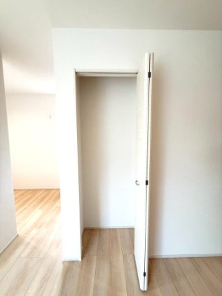 富士市天間 第１　新築戸建　全4棟　2号棟の収納|お掃除用具などの収納に便利です。