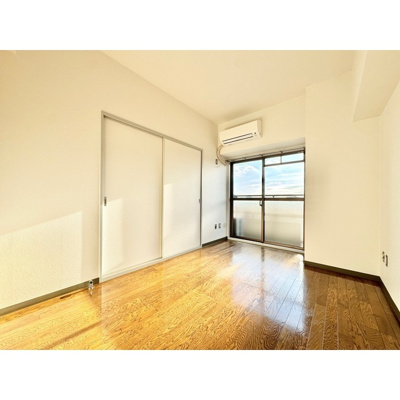 【洋室】 | ネオ・プロミネンス