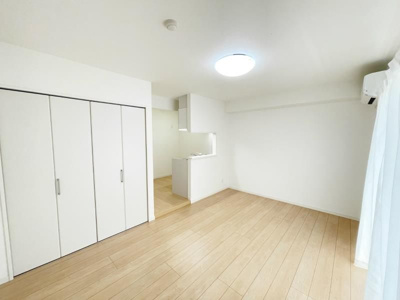 【洋室】 | プルミエ