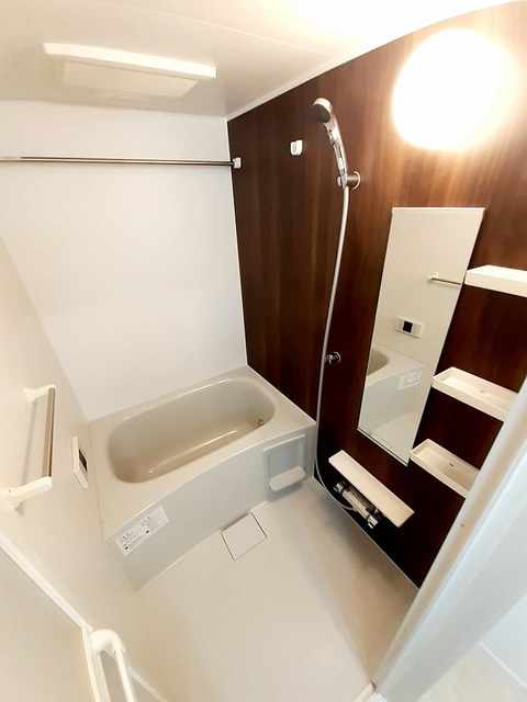 ＭＩＹＡＮＯＭＡＲＵ・南の浴室|バス