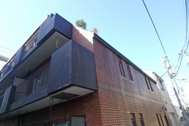 シャルム沢井の外観