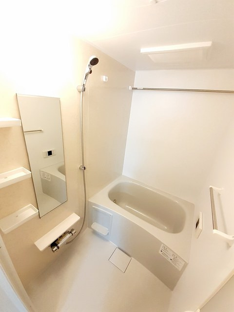 宮ノ丸トウロデン・１の浴室|バス