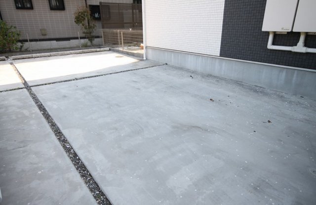 haus Vogelの駐車場