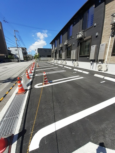 マリオ葛島　Ａの駐車場|駐車場