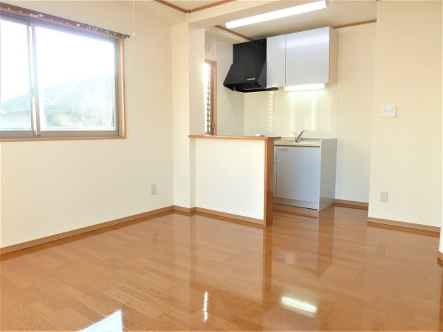 ニューライフ前原の居間・リビング|レイアウトも楽しみでっすね