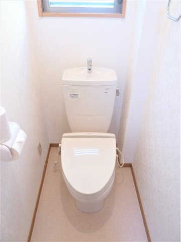 ニューライフ前原のトイレ|ウォームレットです