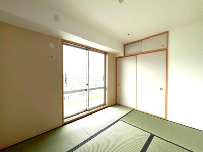 【和室】 | ファーストタワー大津ＭＡＲＹ | お子様の遊び室から客間としてまで、多様なシーンに対応できます。