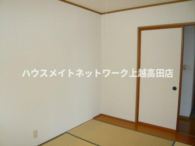 グリーンヒルズＢの和室|和室6.0帖