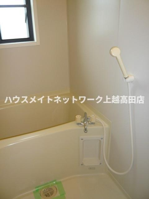 グリーンヒルズＢの浴室|浴室
