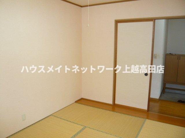 グリーンヒルズＢの和室|和室