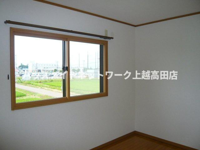 グリーンヒルズＢの展望|洋室6.0帖