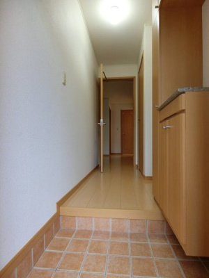 【玄関】 | カレント・ベルデ | 104の画像（間取反転タイプ：イメージ）