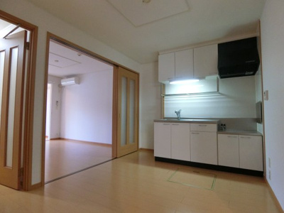 【居間・リビング】 | カレント・ベルデ | 104の画像（間取反転タイプ：イメージ）