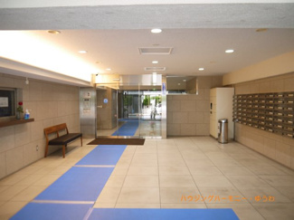 【その他共用部分】 | 宅配ボックスもあります。