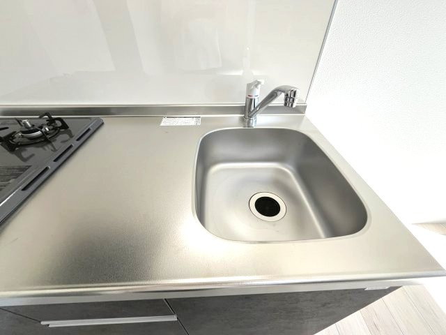 ジーメゾン寝屋川秦町ルシェールのキッチン