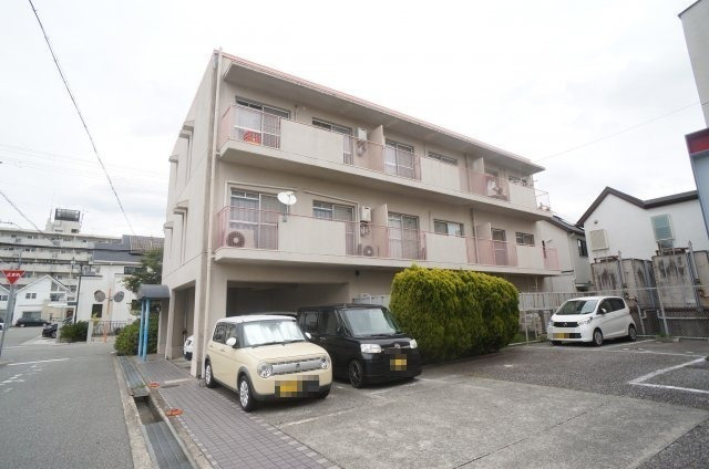 モダンアパートメント神戸宝塚Ⅰ