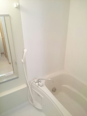 【浴室】 | ロイヤルサンコウⅡ