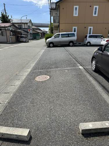KブランシェHの駐車場