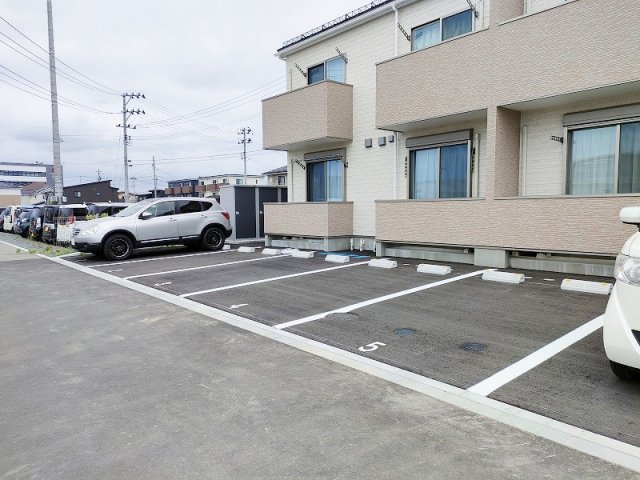 Ｌｅ　Ｖｅｒｇｅｒ（ルヴェルジュ）道明の駐車場