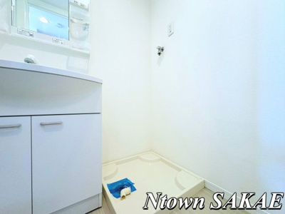 【設備】 | N’sタウン本陣 | 洗濯機置き場です。