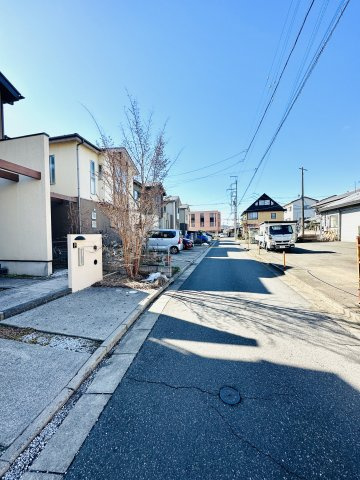 桐生市新宿3丁目の前面道路含む現地写真|前面道路は、交通量も少なく駐車も楽々です！！