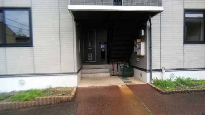 ロイヤルタウン寺町 貮番館のロビー