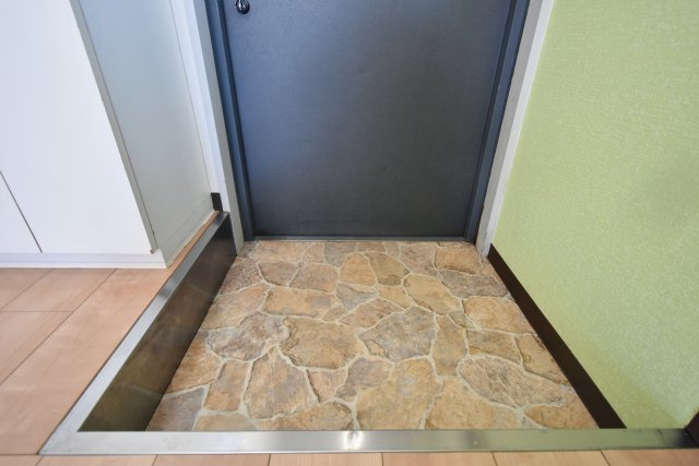 レジデンスドールの玄関