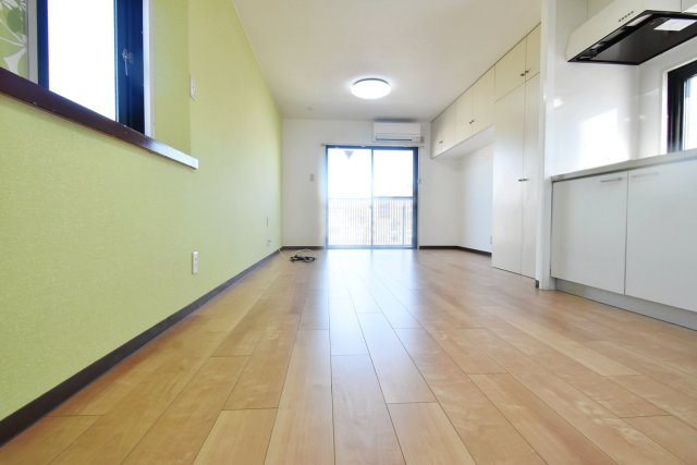 レジデンスドールの居間・リビング