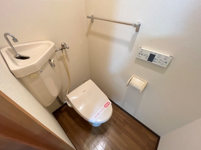 アビタシオンゆうのトイレ|シャワー付トイレ