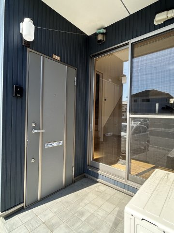 タウンハウスSACHIのエントランス