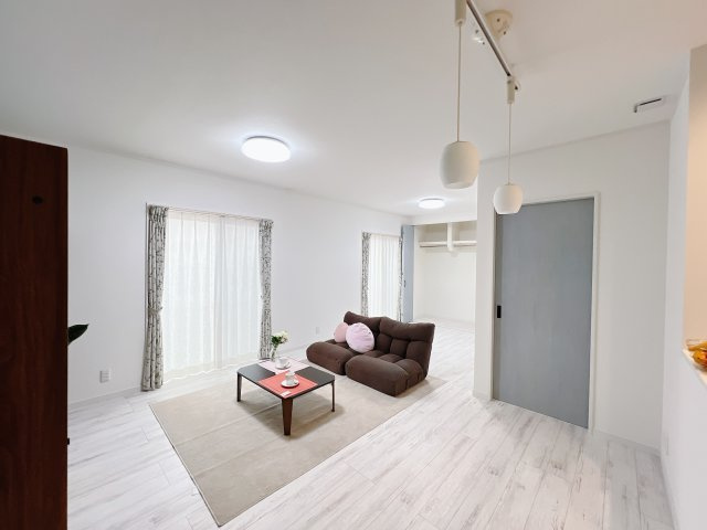 【中古戸建】前橋市上泉町の居間・リビング|■リビング