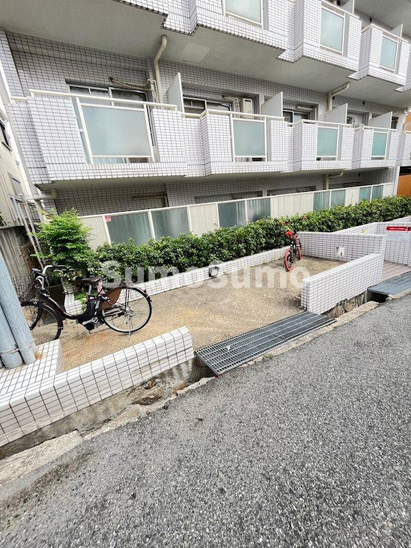 神戸市灘区中原通６丁目のアパートの外観