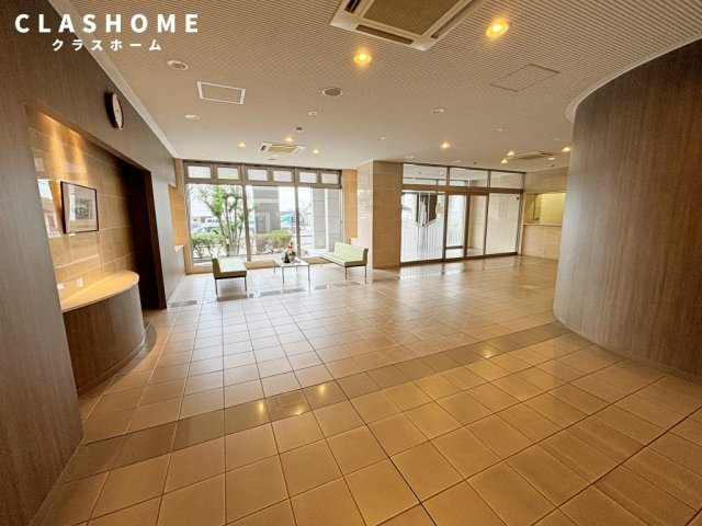 ガーデンヒルズ三河安城ザ・タワー　刈谷市近郊の賃貸はクラスホーム刈谷店のロビー