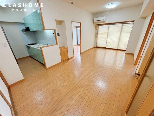 ガーデンヒルズ三河安城ザ・タワー　刈谷市近郊の賃貸はクラスホーム刈谷店の居間・リビング