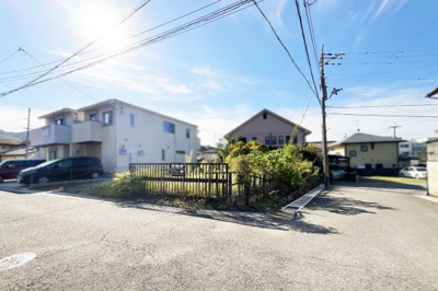 【前面道路含む現地写真】 | 宇治市木幡南端　土地 | ショッピングセンター《アル・プラザ宇治東》車で6分。気軽にショッピングが楽しめますね!(^^)!
