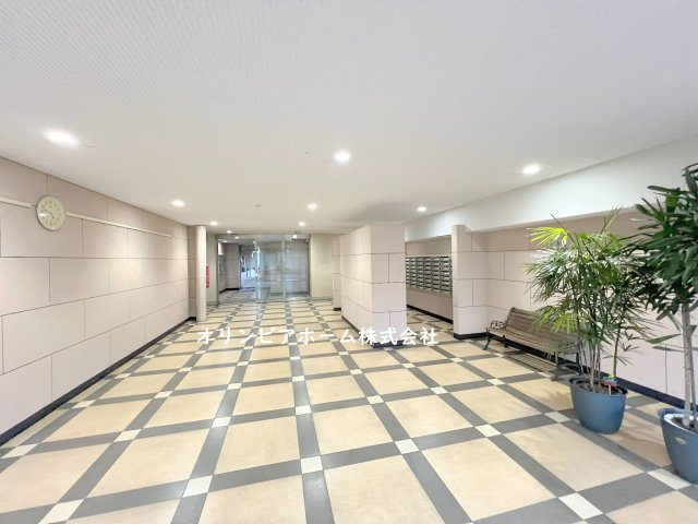 宇喜田住宅　5階のエントランス