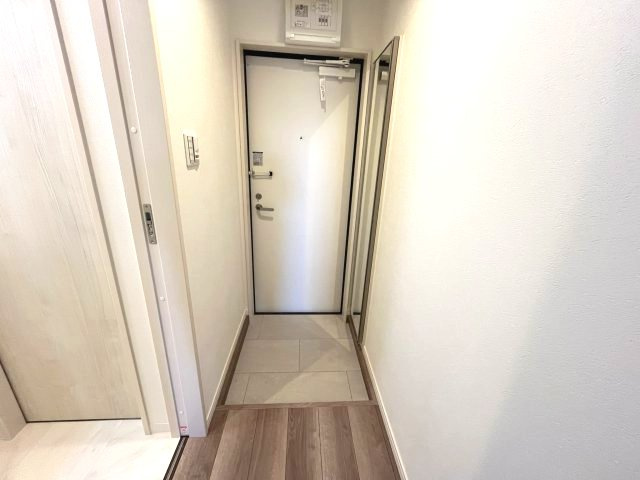 ESCALA四條畷の玄関