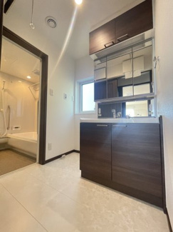 【独立洗面台】 | 値下げ一条工務店施工　築浅、未使用　住宅 | グレードが高い洗面化粧台(*´з`)