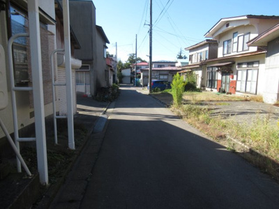 【前面道路含む現地写真】 | 能代市落合下大野70-183・売地