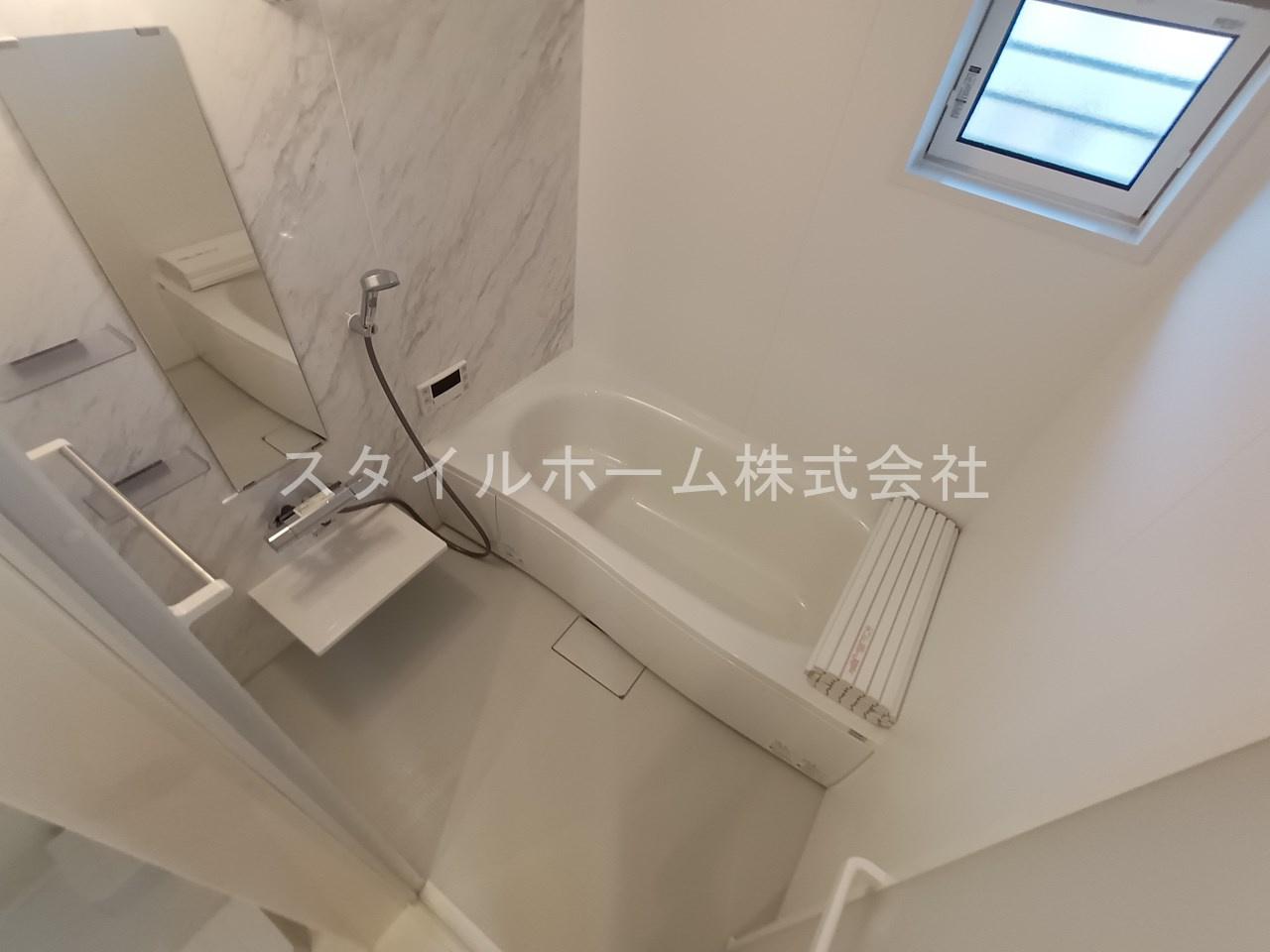D-square東橋良の浴室