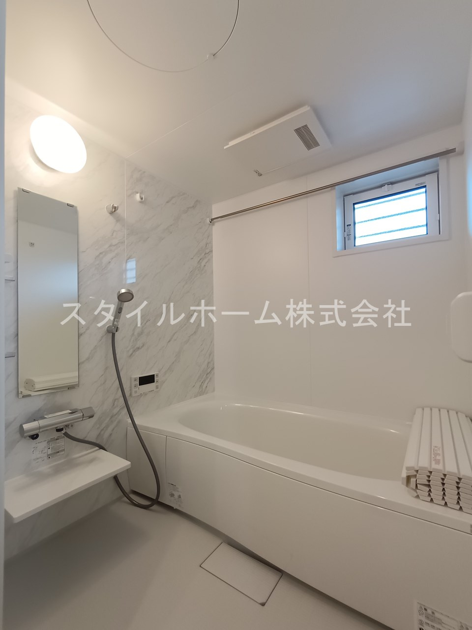 D-square東橋良の浴室