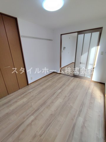 アルファヴィレッジえじまＡの洋室|別部屋写真です。