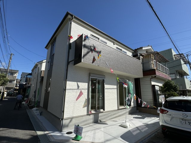 三郷市高州１丁目新築戸建【高州東小学校：10分】の外観|完成済み内覧可能です！