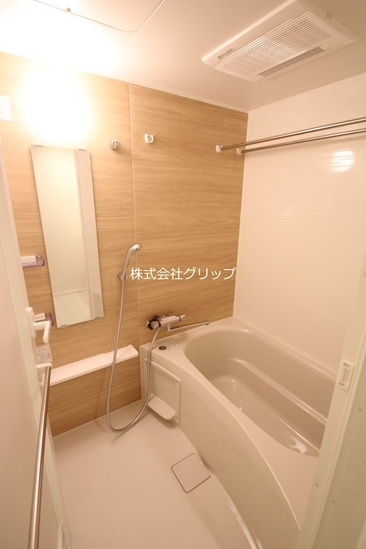 パークアクシス横浜阪東橋の浴室