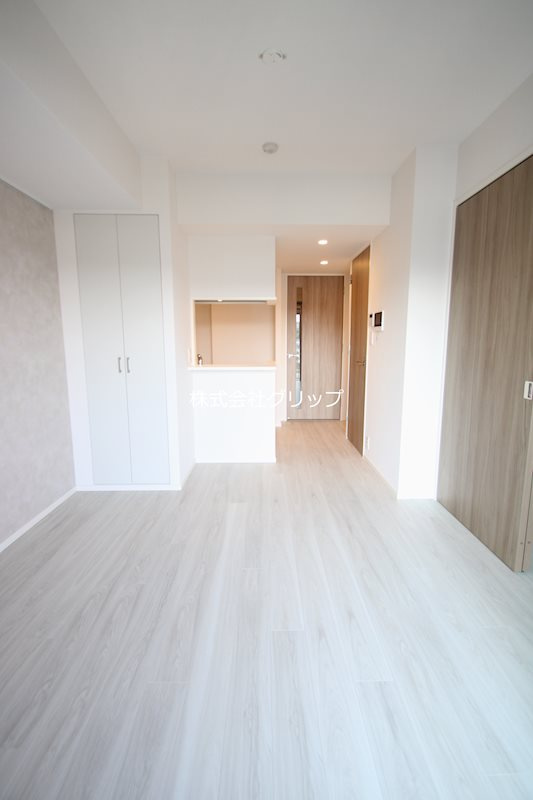 パークアクシス横浜阪東橋の居間・リビング