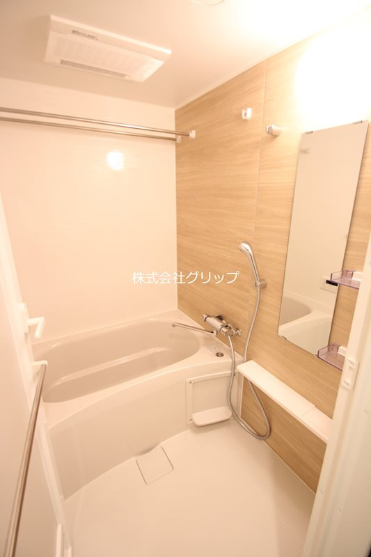 パークアクシス横浜阪東橋の浴室