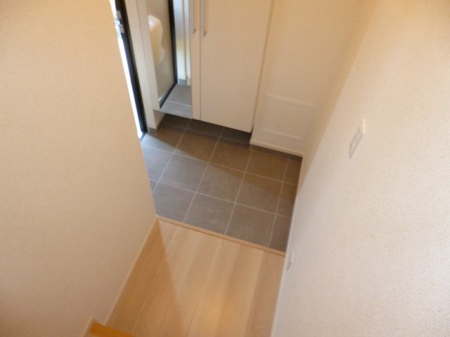 ルナテセラⅠの玄関