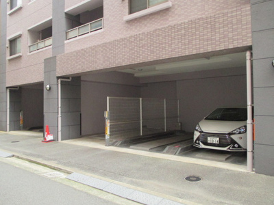 【駐車場】 | HPに初期費用掲載「プライスホーム」で検索！ラフィーネ博多駅前