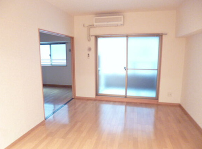 【居間・リビング】 | HPに初期費用掲載「プライスホーム」で検索！ラフィーネ博多駅前