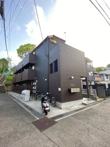 神戸市兵庫区会下山町２丁目のアパート